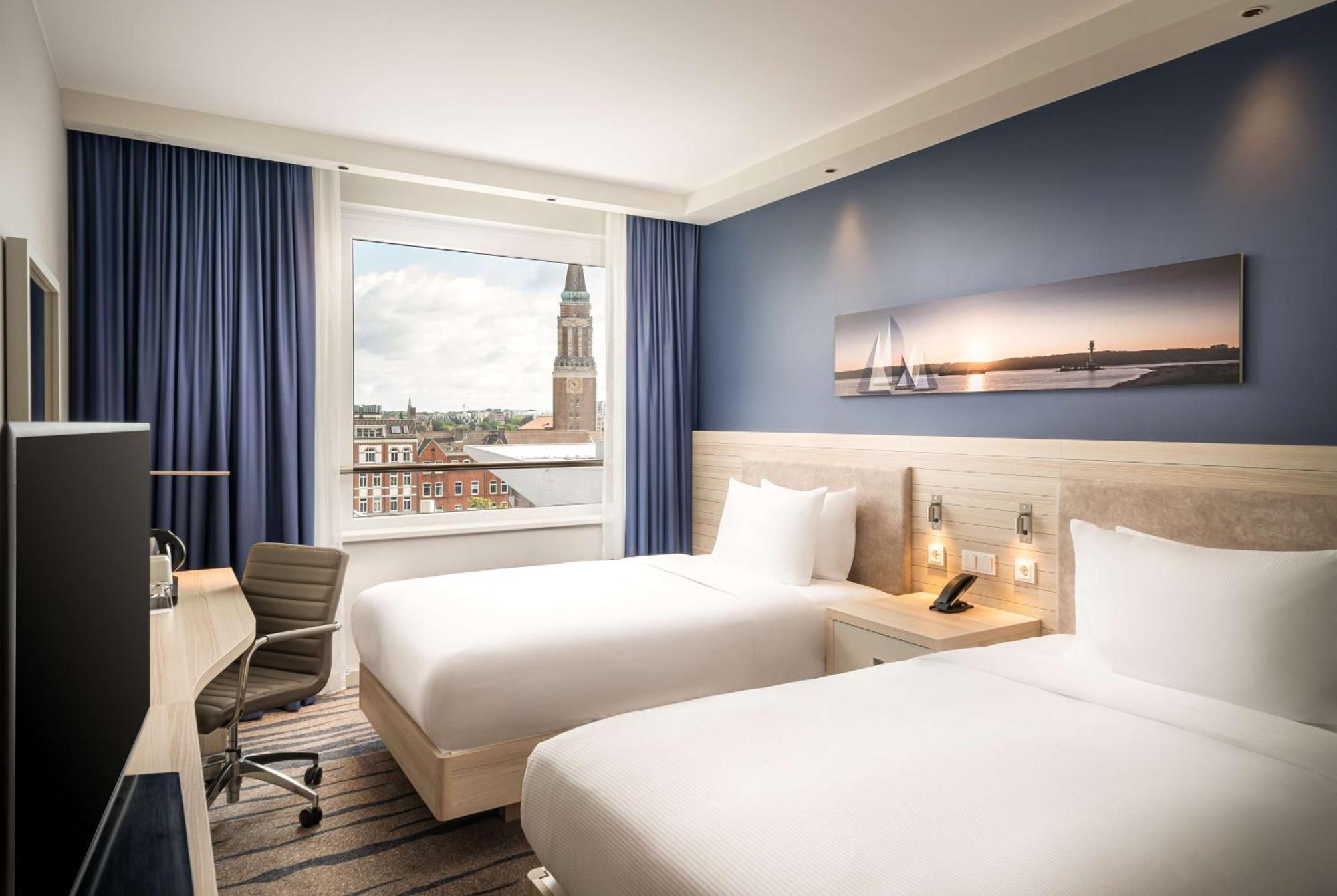 Hampton By Hilton Kiel Hotel Bagian luar foto